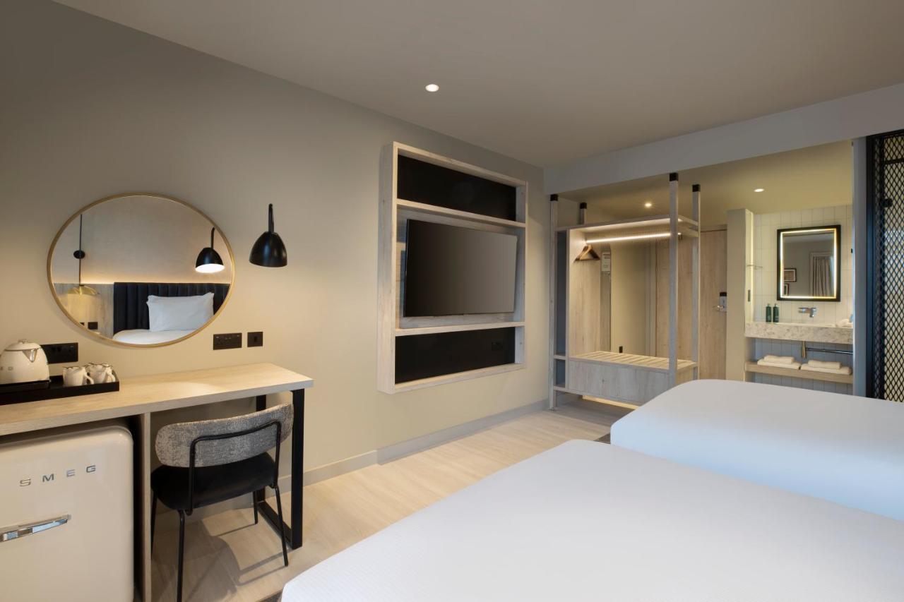 Hilton Garden Inn Peterborough City Centre Buitenkant foto